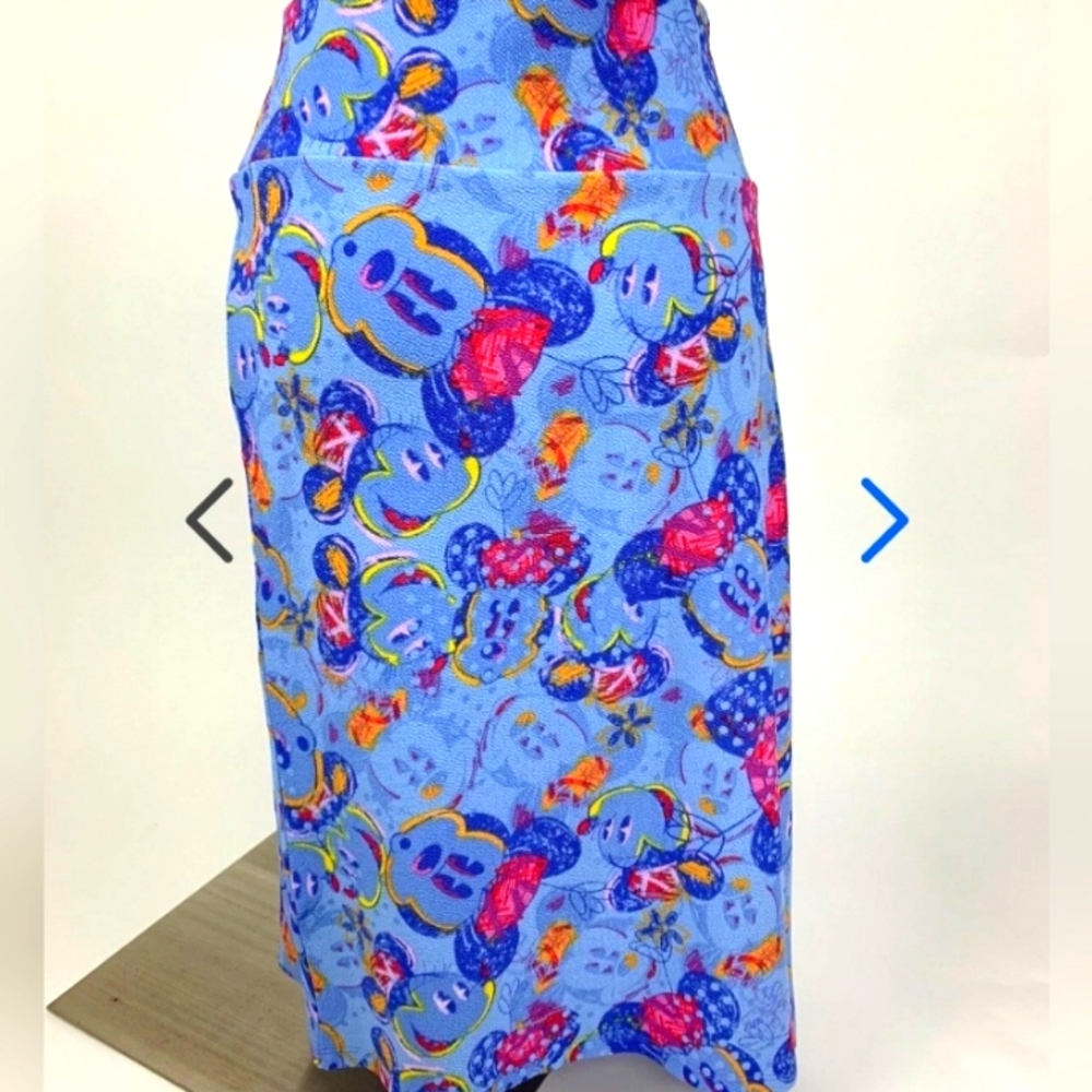 Disney LuLaRoe Minnie Mouse Cassie Pencil Skirt Size Small Blue Multicolor